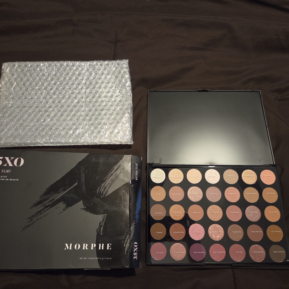 Morphe 35XO Natural and Pink Eyeshadow Palette